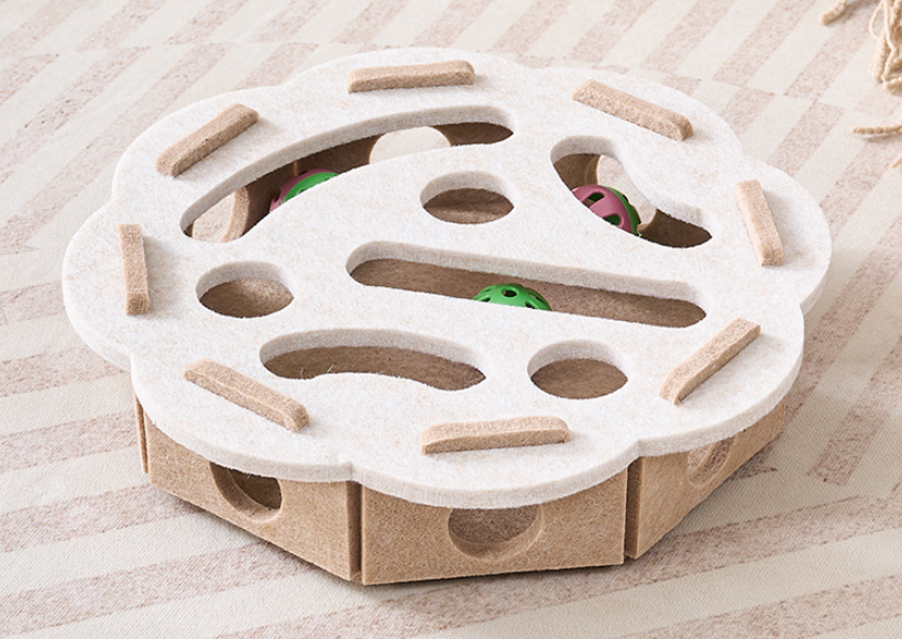 Interactive Cat Maze Puzzle Removable Panels for Easy Cleaning